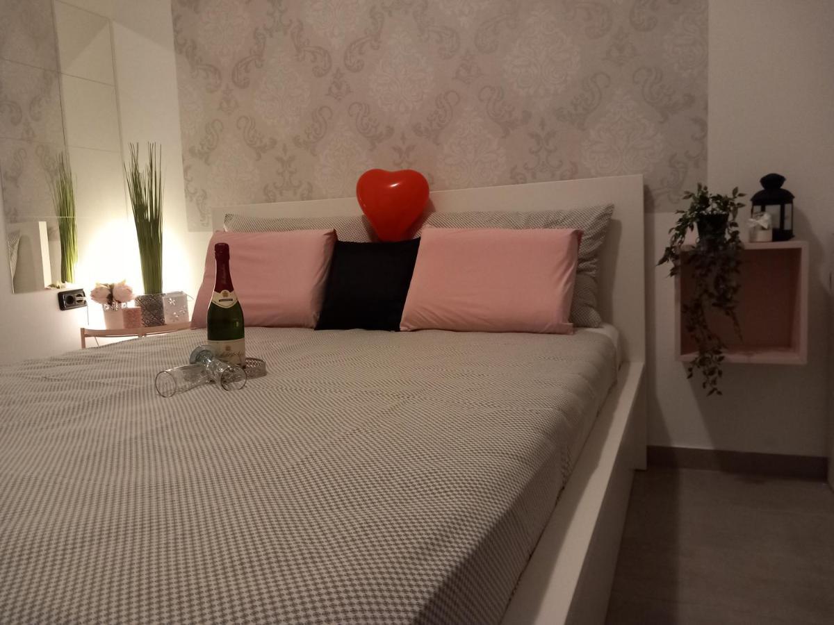 Room Ket Пула Екстериор снимка